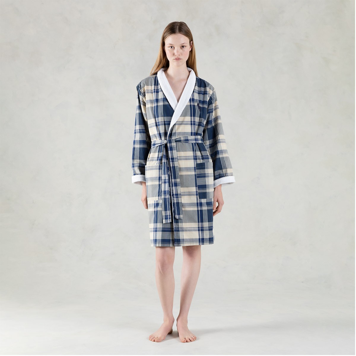 Linden Plaid Bath robe, L image