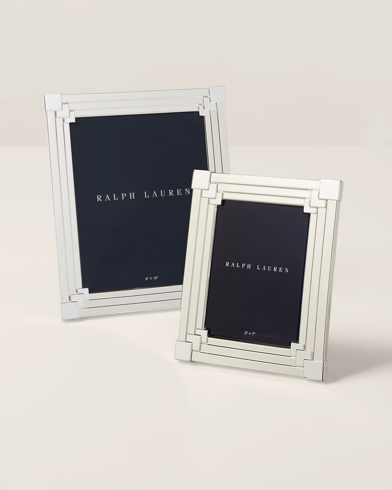 Gammond Frame image