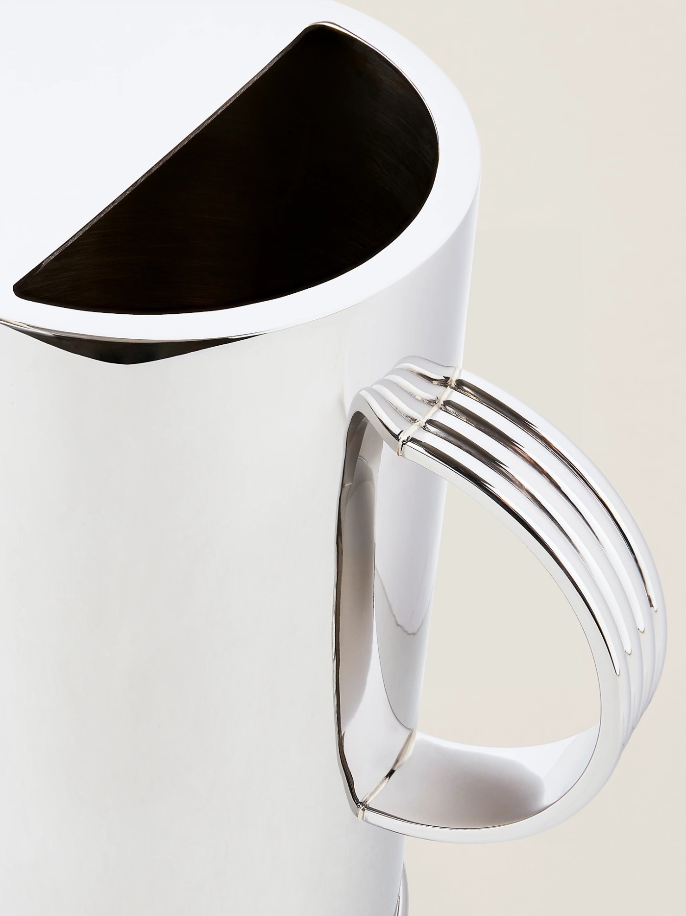 Thorpe Pitcher image 2