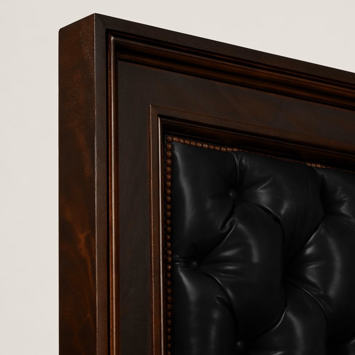 Brook Street Tufted Bed, Queen Size image 12