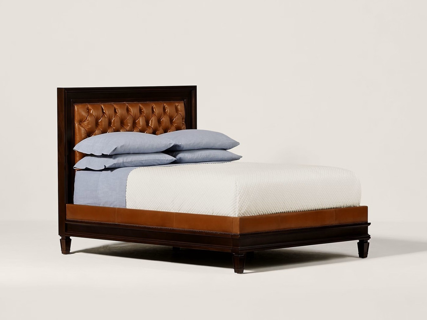 Brook Street Tufted Bed, Queen Size image 10