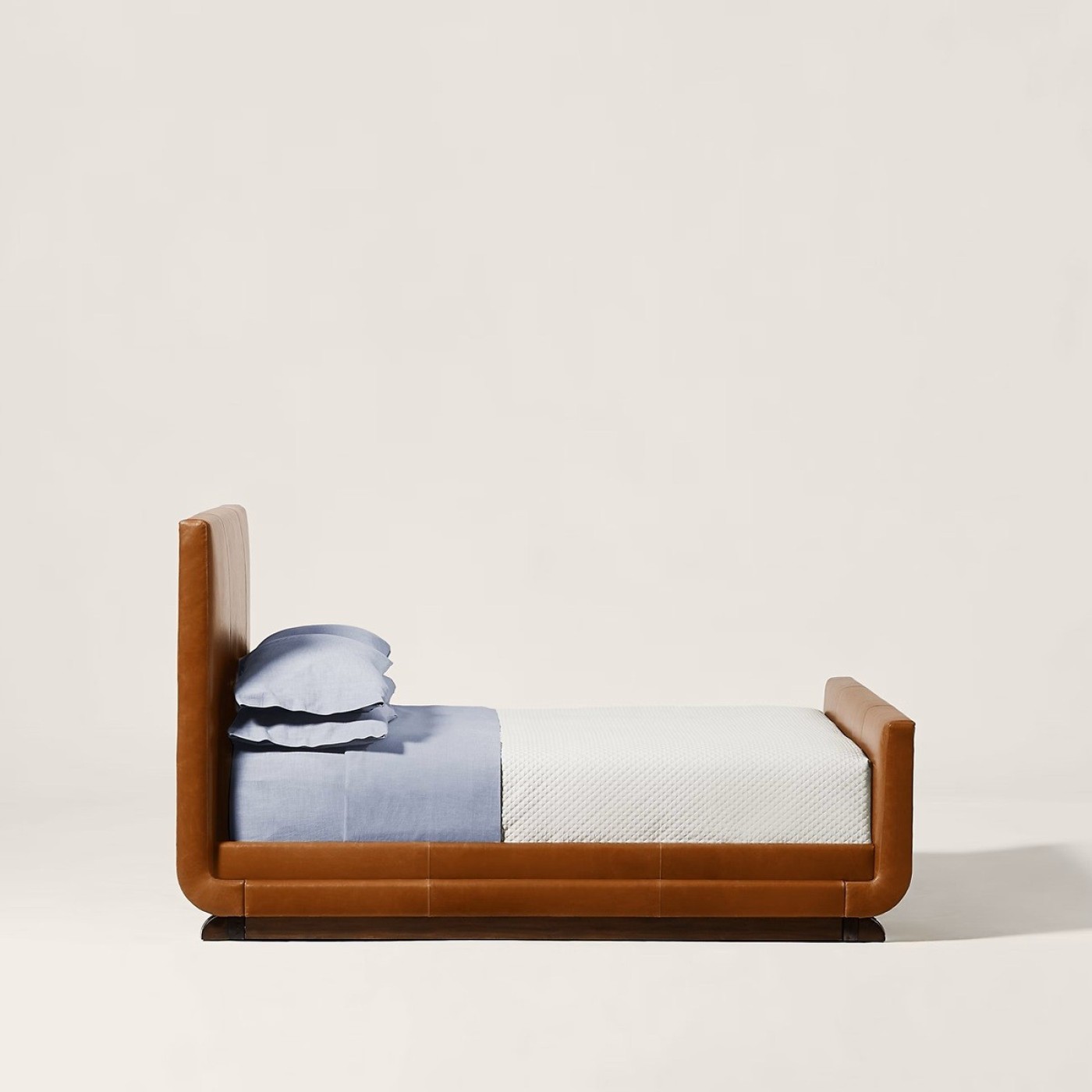 Cote D'Azure Bed, King Size image 3