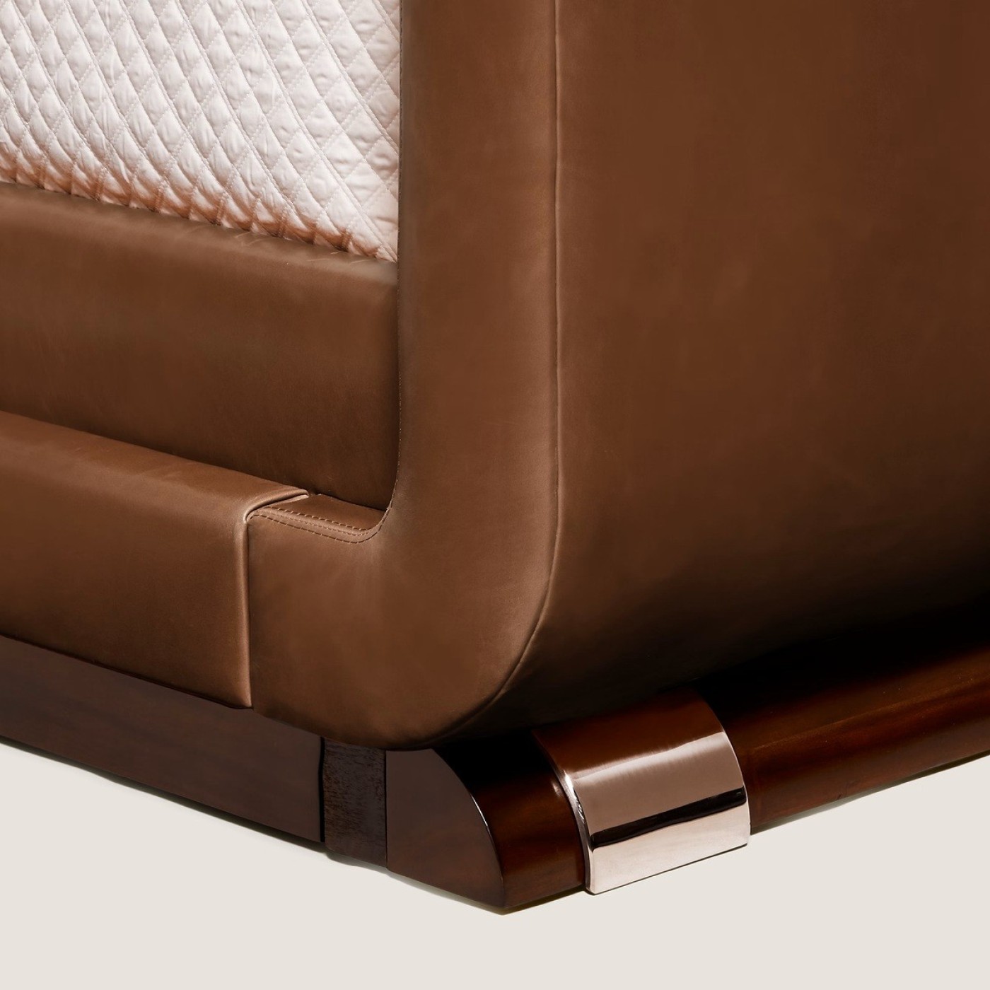 Cote D'Azure Bed, Queen Size image 15