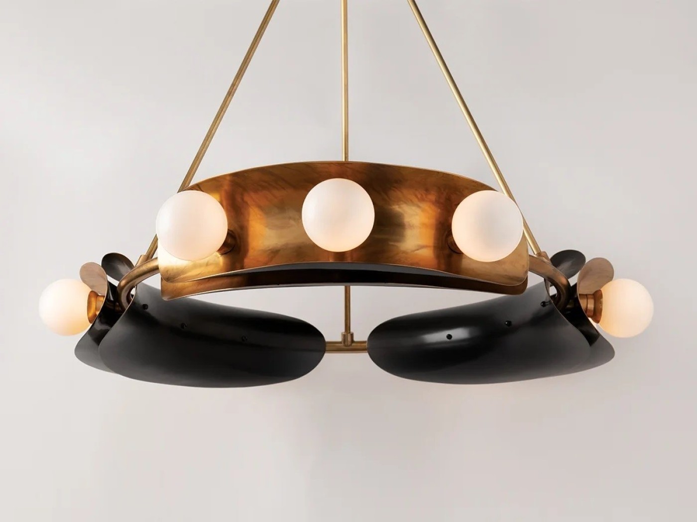 Hopper 9 Light Chandelier image 4